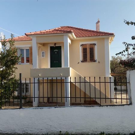 Traditional Village House Méson Yerakaríon Exterior foto