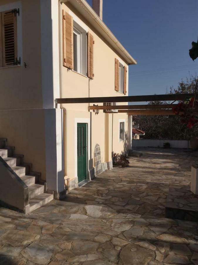Traditional Village House Méson Yerakaríon Exterior foto