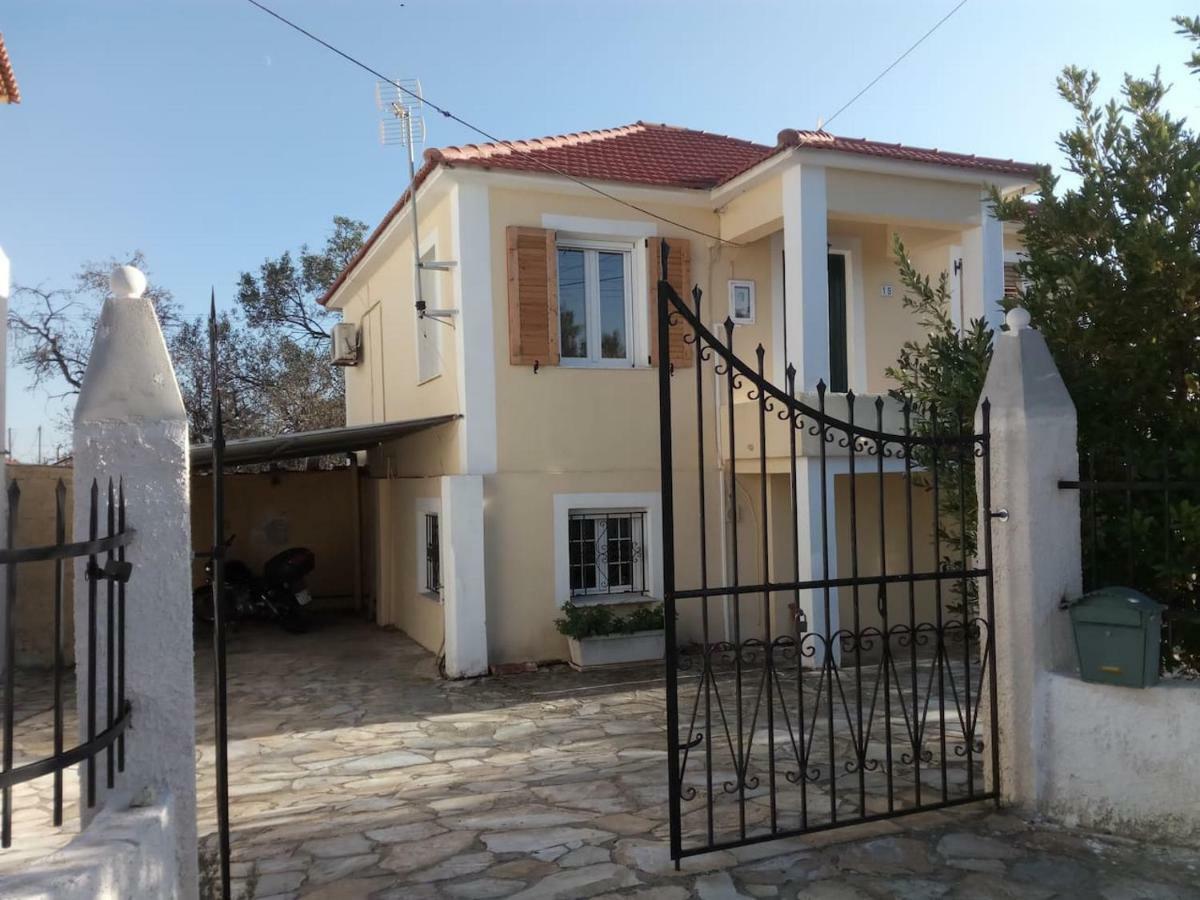 Traditional Village House Méson Yerakaríon Exterior foto